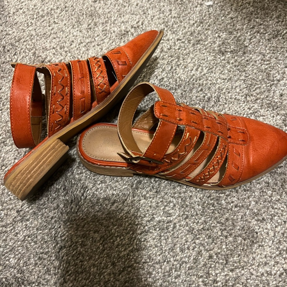 Mi.iM Women's Burnt Orange Strappy Flats